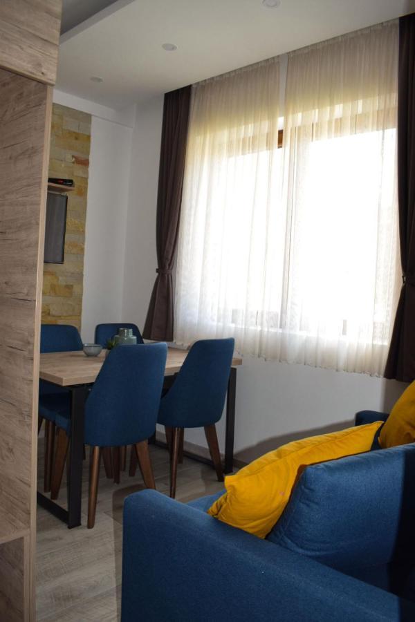 Lux Milmari Apartment Ss โคเปานิก ภายนอก รูปภาพ