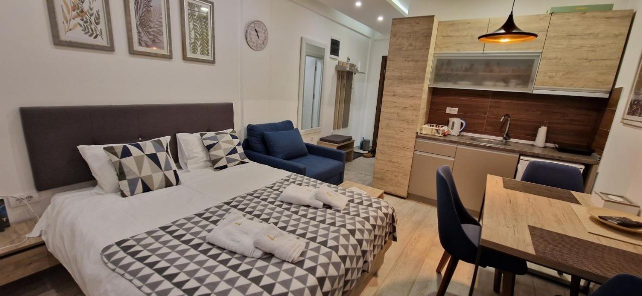 Lux Milmari Apartment Ss โคเปานิก ภายนอก รูปภาพ